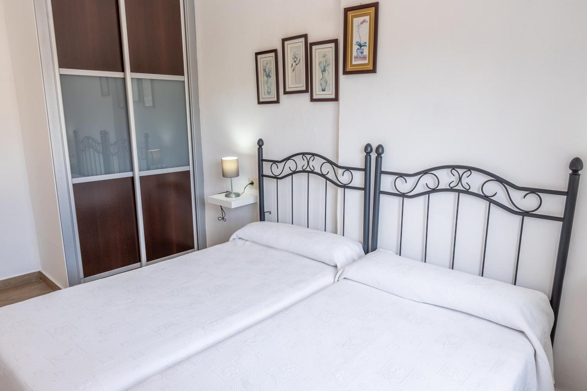 Apartamentos Ondina Soto de Luiña Extérieur photo